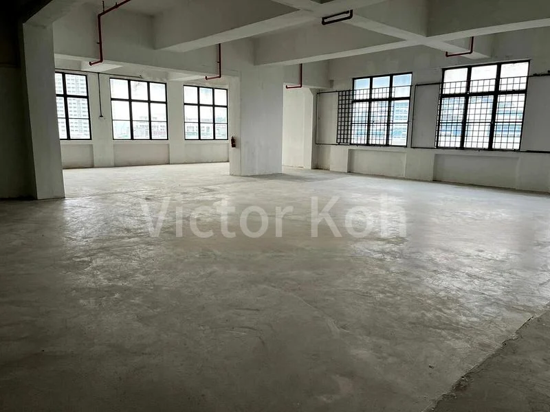 Light Industrial (B1) for Rent: Henderson Industrial Park - Image 3