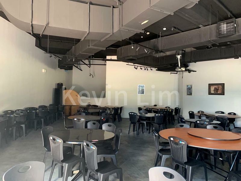 Light Industrial (B1) for Rent: Nordcom II - Image 3