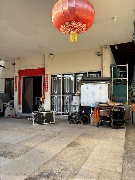 7 Bed Semi-Detached House (Landed) for Sale in  Seletar Hills Estate - Image 7