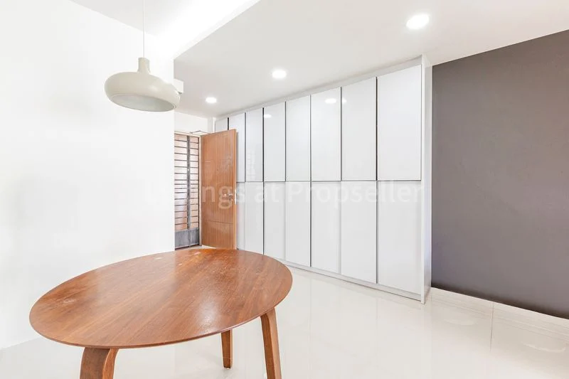 4 Room (4A) HDB for Sale in 348A Yishun Avenue 11 - Image 2