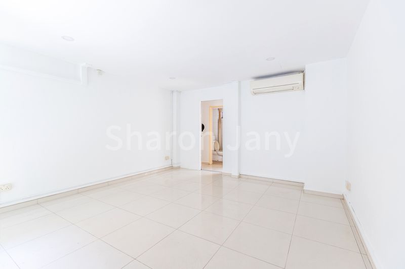 Shop / Shophouse for Sale in  Kampong Glam Conservation Area - Image 13