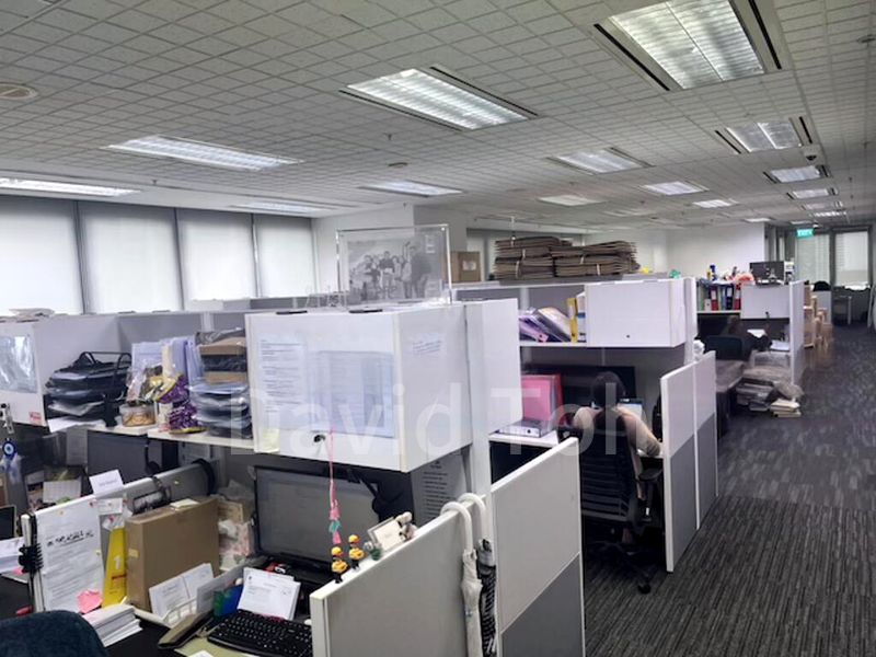 Office for Rent: Lift Lobby Frontage, Raffles Place - Image 3