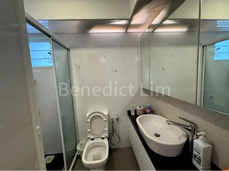 4 Room (4A) HDB for Rent in 213B Compassvale Lane - Image 5