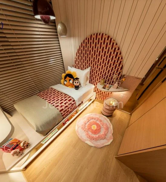 5 Bed Condo for Sale in  Skye at Holland - Image 1