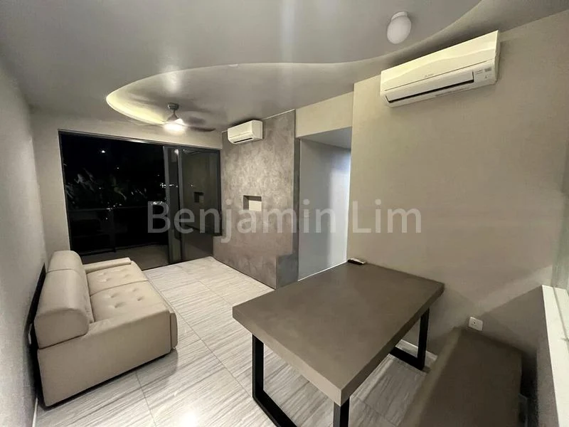 3 Bed Condo for Rent in Sims Avenue - Image 1