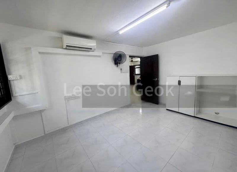 4 Room (4NG) HDB for Rent in  34 Bedok South Avenue 2 - Image 1