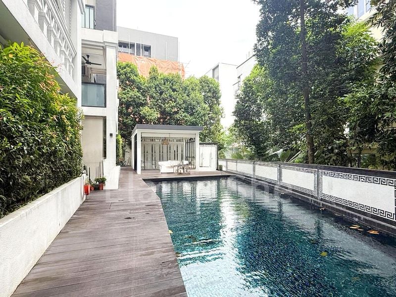 1 Bed Condo for Sale in  1919 - Image 11