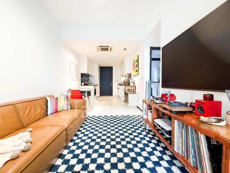 1 Bed Condo for Sale in  1919 - Image 1