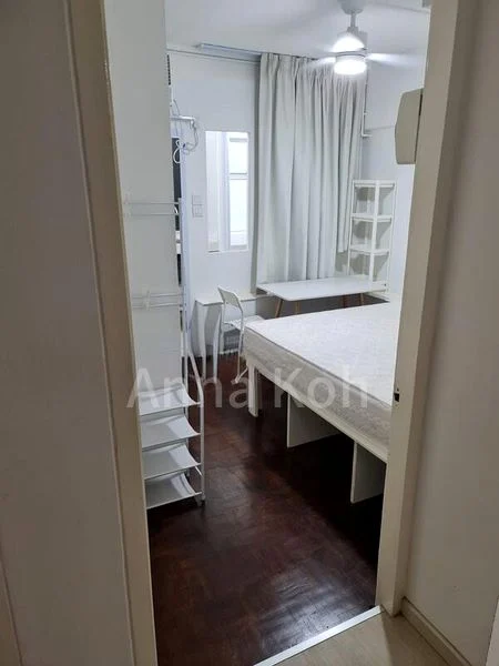 Common Room (Condo) for Rent in  Sunny Palms - Image 13