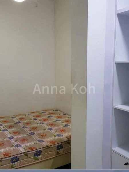 Common Room (Condo) for Rent in  Sunny Palms - Image 10