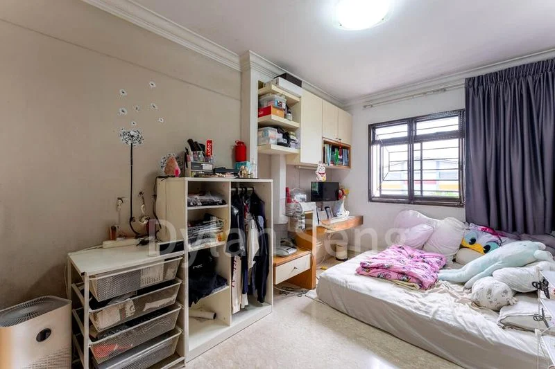 5 Room (5I) HDB for Sale in  980B Buangkok Crescent - Image 4