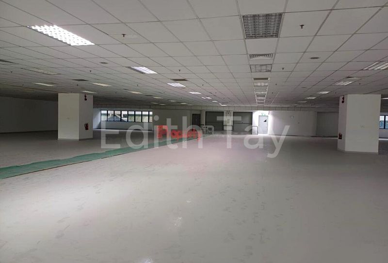 Light Industrial (B1) for Rent: Business Space, Just Steps from Lorong Chuan MRT - Image 2