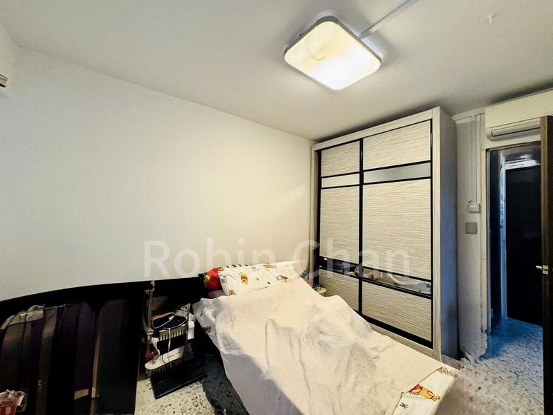 3 Room (3A) HDB for Rent in  417 Ang Mo Kio Avenue 10 - Image 4