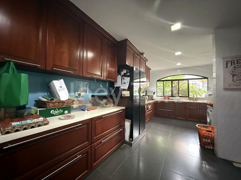 4 Bed Semi-Detached House (Landed) for Sale in Camelia Park - Image 10