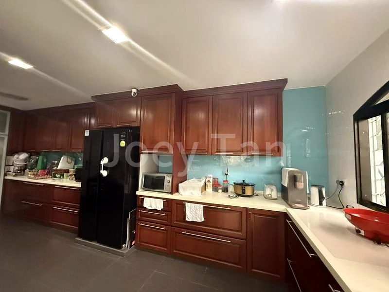 4 Bed Semi-Detached House (Landed) for Sale in Camelia Park - Image 9