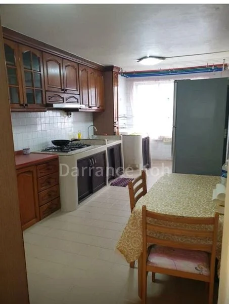 4 Room (4I) HDB for Rent in  37 Bedok South Avenue 2 - Image 5