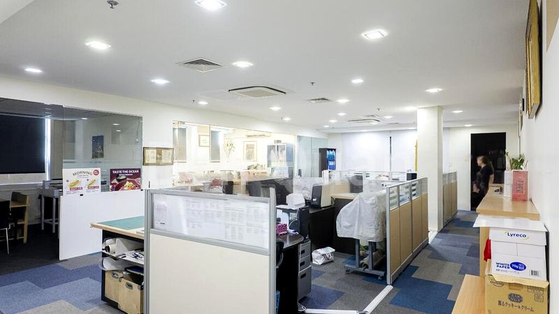 Light Industrial (B1) for Rent in EPL Building - Image 11