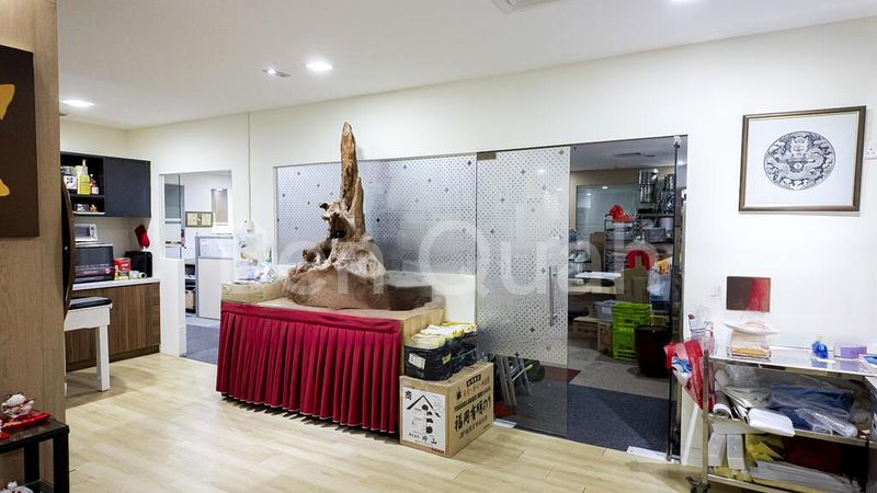 Light Industrial (B1) for Rent in EPL Building - Image 4