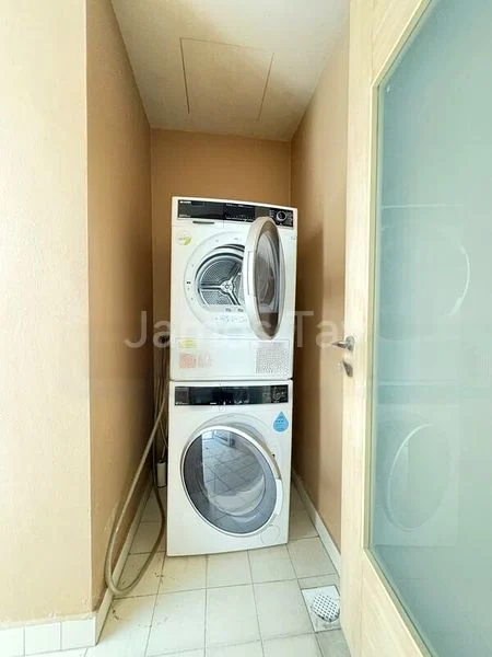 2 Bed Condo for Rent in  Nathan Place - Image 5