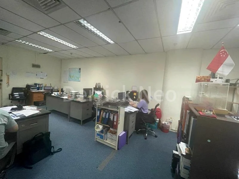 Office for Rent: Golden Mile Tower - Image 7