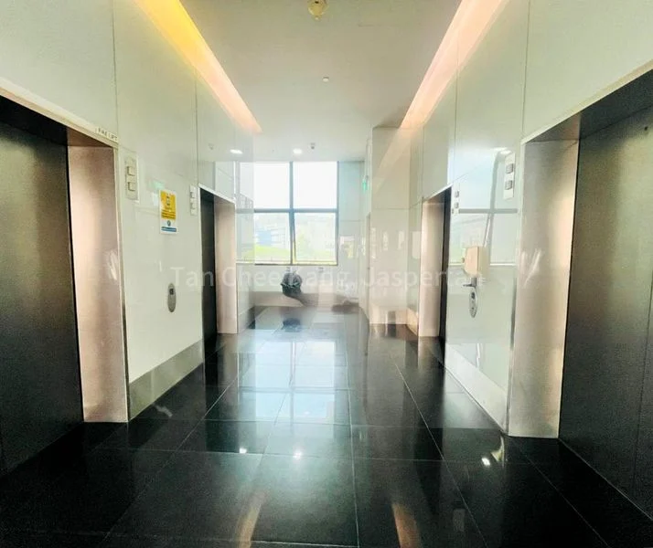 Light Industrial (B1) for Sale: UB. One, 8,000 Sq Ft Industrial Unit on Bridge Street - Image 2