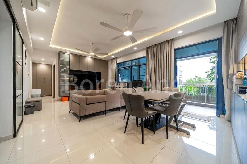 3 Bed Condo for Sale in  Blue Horizon - Image 2