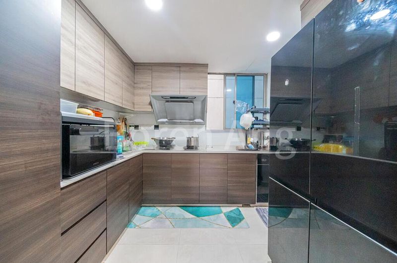 3 Bed Condo for Sale in  Blue Horizon - Image 3