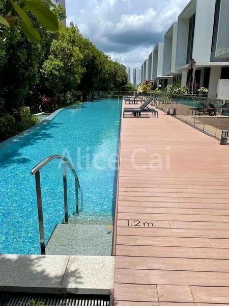 4 Bed Townhouse (Landed) for Sale in  Hillsta - Image 2