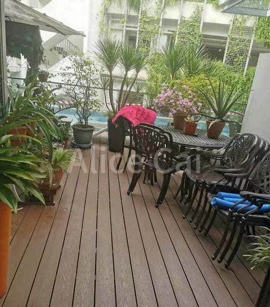 4 Bed Townhouse (Landed) for Sale in  Hillsta - Image 1