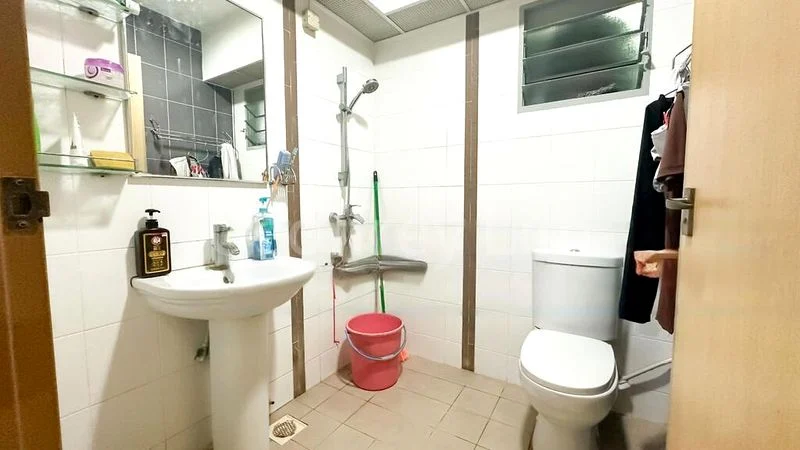 Room (HDB) for Rent in 456 Segar Road - Image 3