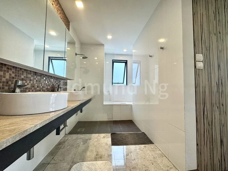 5 Bed Semi-Detached House (Landed) for Sale in  Serangoon Garden Estate - Image 4