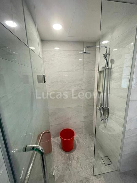 2 Bed Condo for Sale in  Normanton Park - Image 3