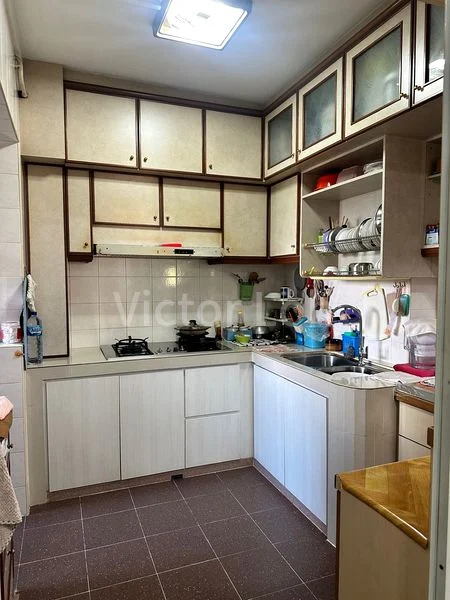 Common Room (HDB) for Rent in  290F Bukit Batok Street 24 - Image 8