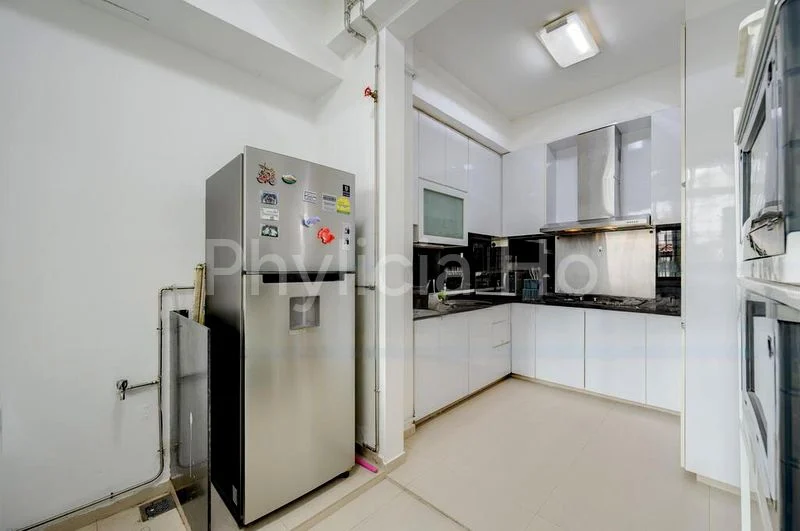 3 Bed Condo for Sale in  Changi Court - Image 6