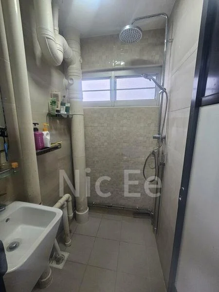 3 Room (3I) HDB for Sale in  1 Ghim Moh Road - Image 7