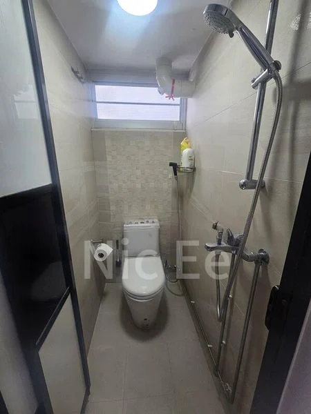 3 Room (3I) HDB for Sale in  1 Ghim Moh Road - Image 6