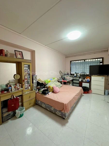 4 Room (4A) HDB for Sale in  167 Hougang Avenue 1 - Image 9