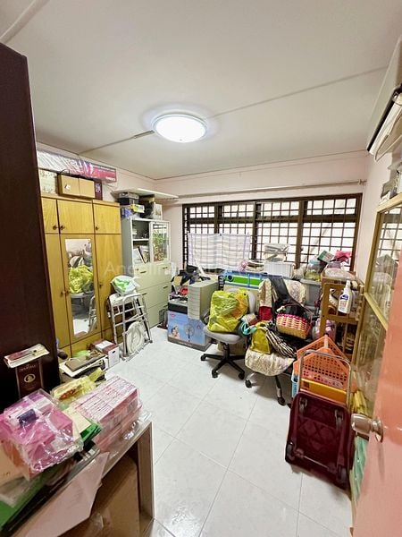 4 Room (4A) HDB for Sale in  167 Hougang Avenue 1 - Image 11