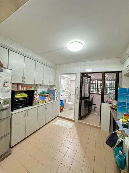 4 Room (4A) HDB for Sale in  167 Hougang Avenue 1 - Image 5