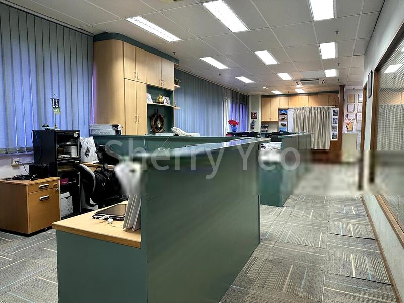 Light Industrial (B1) for Sale: Lip Hing Industrial Building - Image 3