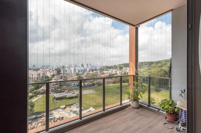 2 Bed Condo for Sale in  Midwood - Image 9