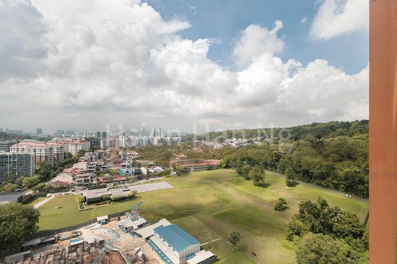 2 Bed Condo for Sale in  Midwood - Image 7