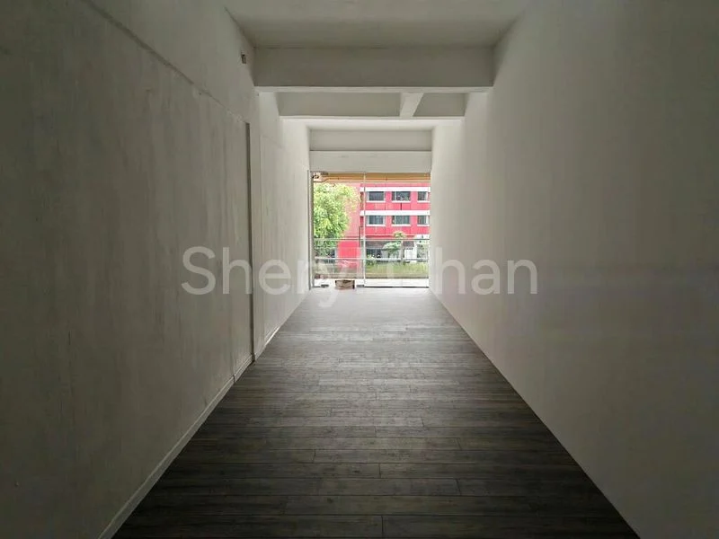 Shop / Shophouse for Rent: JK Building - Image 3