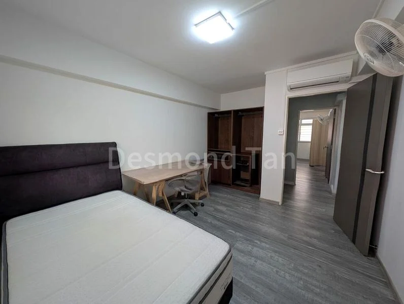 4 Room (4A) HDB for Sale in  549 Hougang Street 51 - Image 2