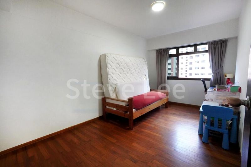 5 Room (5I) HDB for Sale in  985B Buangkok Crescent - Image 7