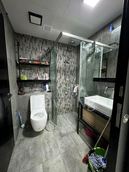 2 Bed Condo for Rent in  Noma - Image 1