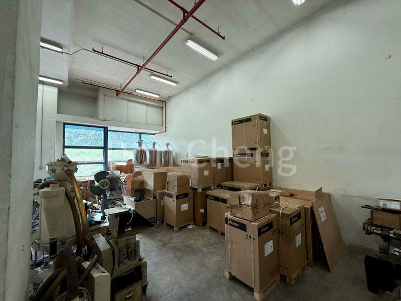 Light Industrial (B1) for Sale: Tagore Building - Image 5