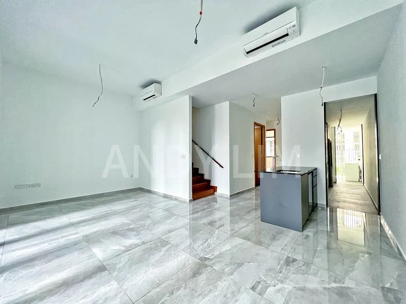4 Bed Condo for Sale in  The Verandah Residences - Image 1