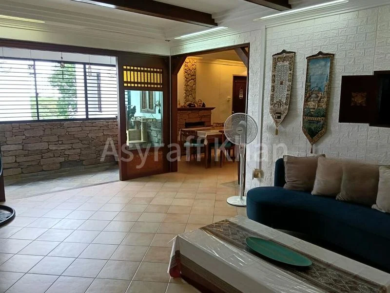 5 Room (5I) HDB for Sale in  786D Woodlands Drive 60 - Image 1