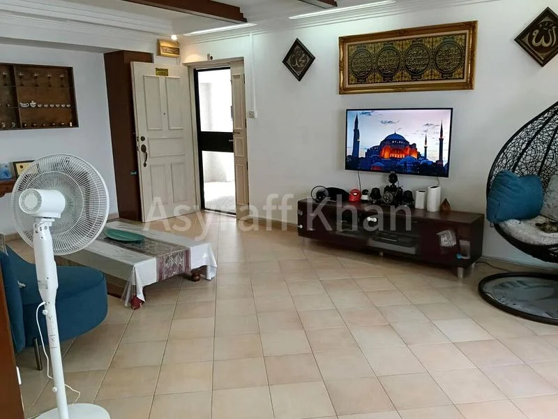 5 Room (5I) HDB for Sale in  786D Woodlands Drive 60 - Image 6